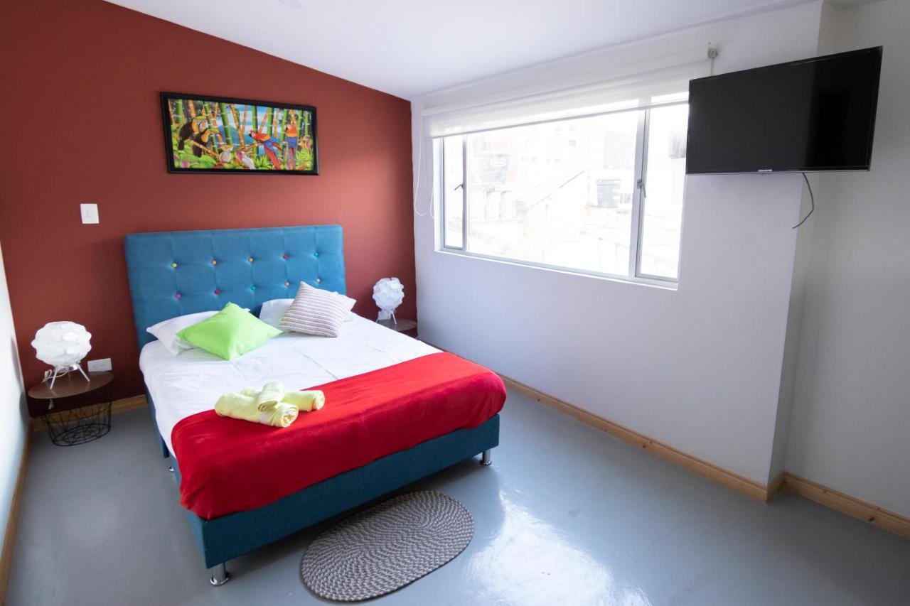 Apartasuites Bogota Campin Esterno foto