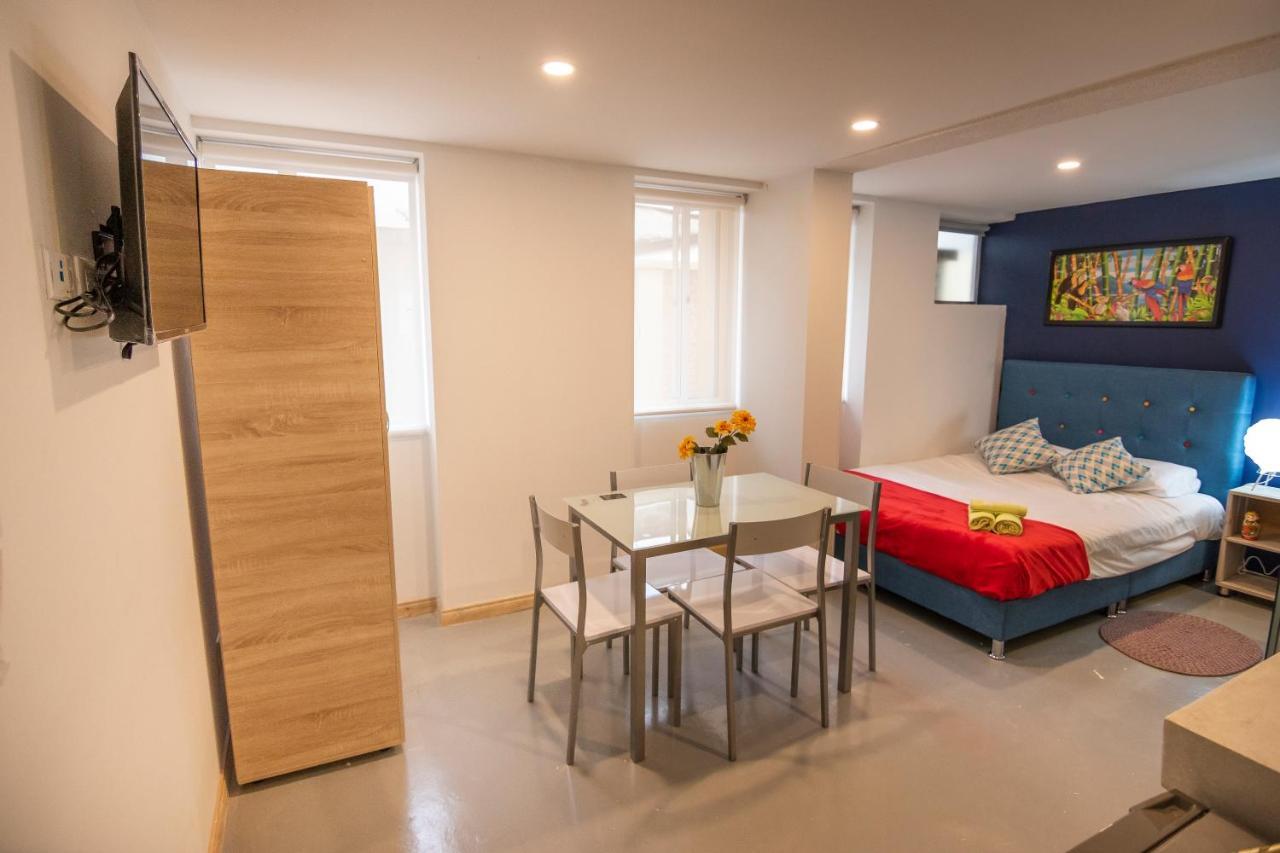 Apartasuites Bogota Campin Esterno foto